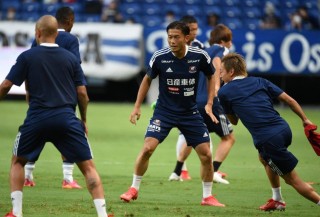 关于横滨水手对阵大阪钢巴，胜负未定的信息
